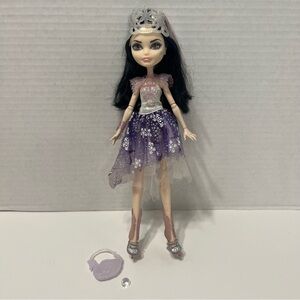 EVER AFTER HIGH Doll Duchess Swan Fairest on Ice doll rare